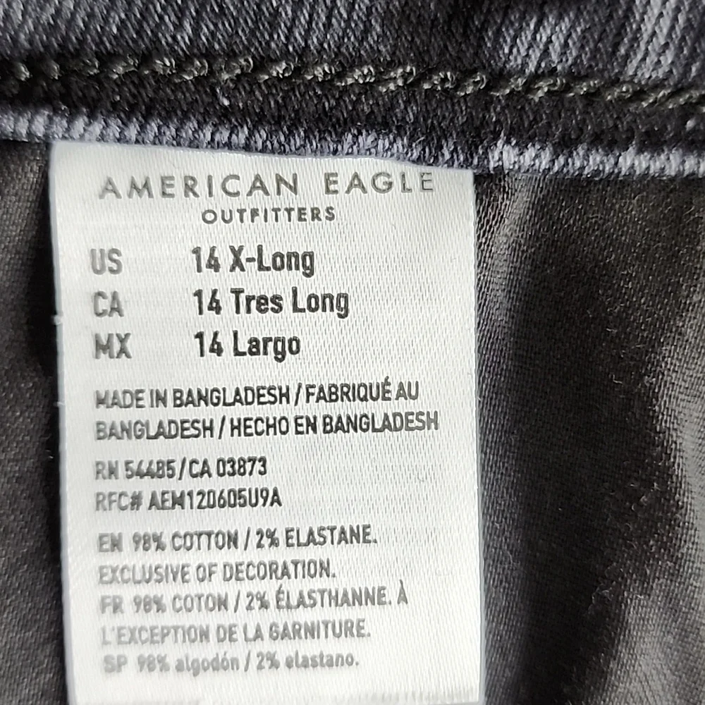AEO Off Black Jeans Super Stretch Highest Rise Jegging Distressed XLong